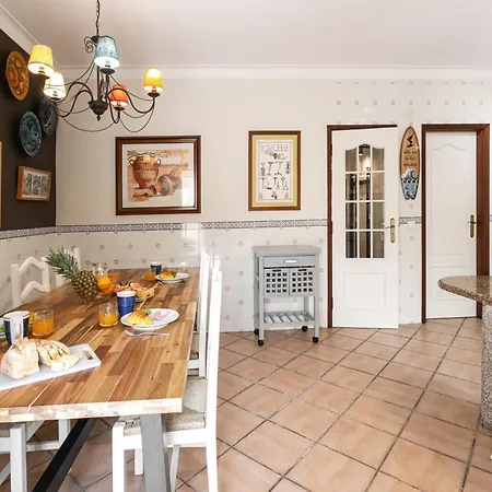 Peniche House Tatil Evi